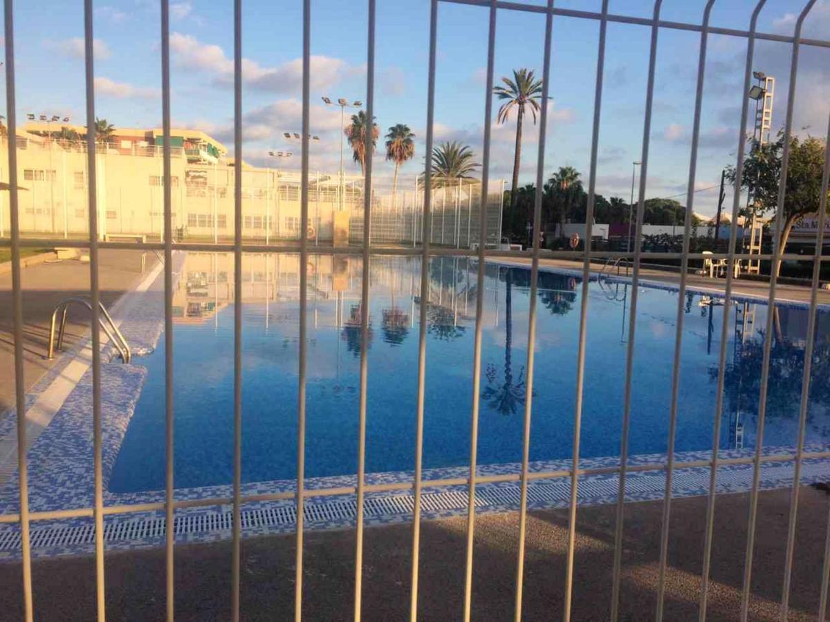 Modern Apartment In Canet De Berenguer 72 M² Pool 卡耐特蒂贝兰格 外观 照片